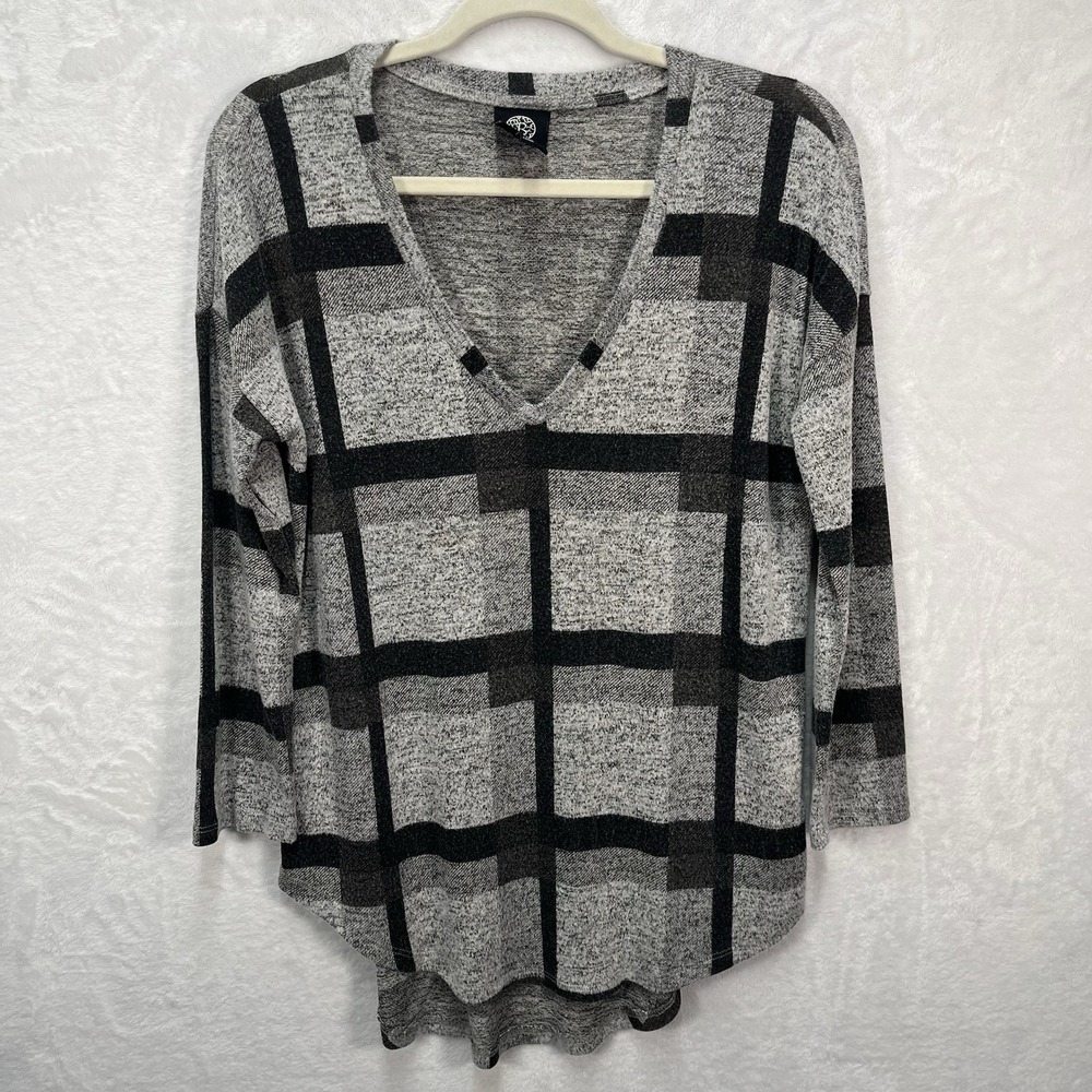 Bobeau Pullover Vneck Sweater Top Womens Medium Fall Plaid Cozy Cabin